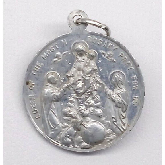Vintage St. Dominic Queen of the Most Holy Rosary Medal Pray For Us Silver Tone - Picture 1 of 12